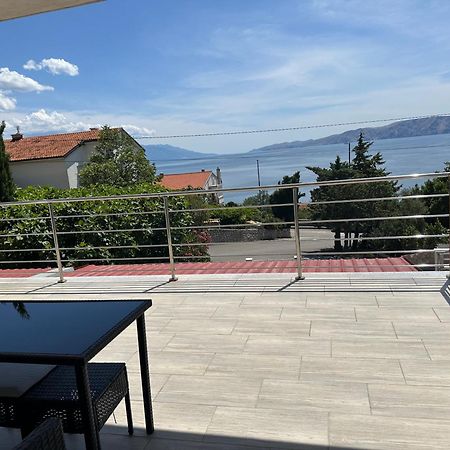 Apartments Novi Vinodolski - Povilska Eksteriør billede