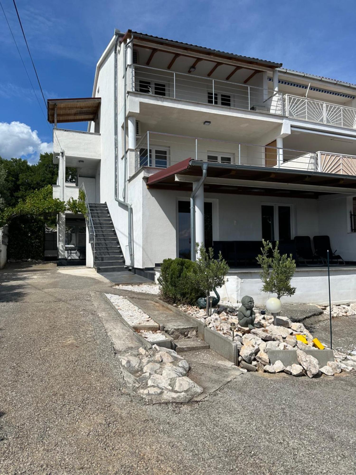 Apartments Novi Vinodolski - Povilska Eksteriør billede